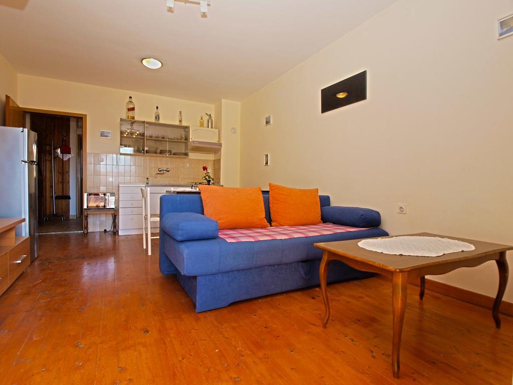 Apartments Antica Пула Екстериор снимка