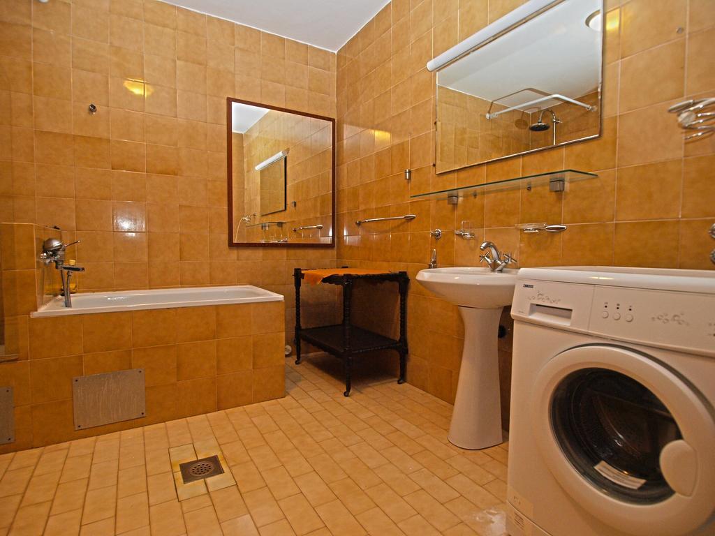 Apartments Antica Пула Екстериор снимка