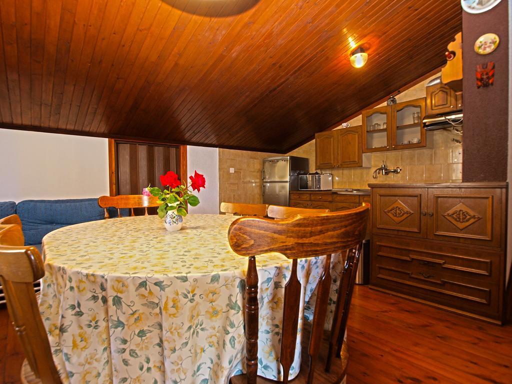 Apartments Antica Пула Екстериор снимка