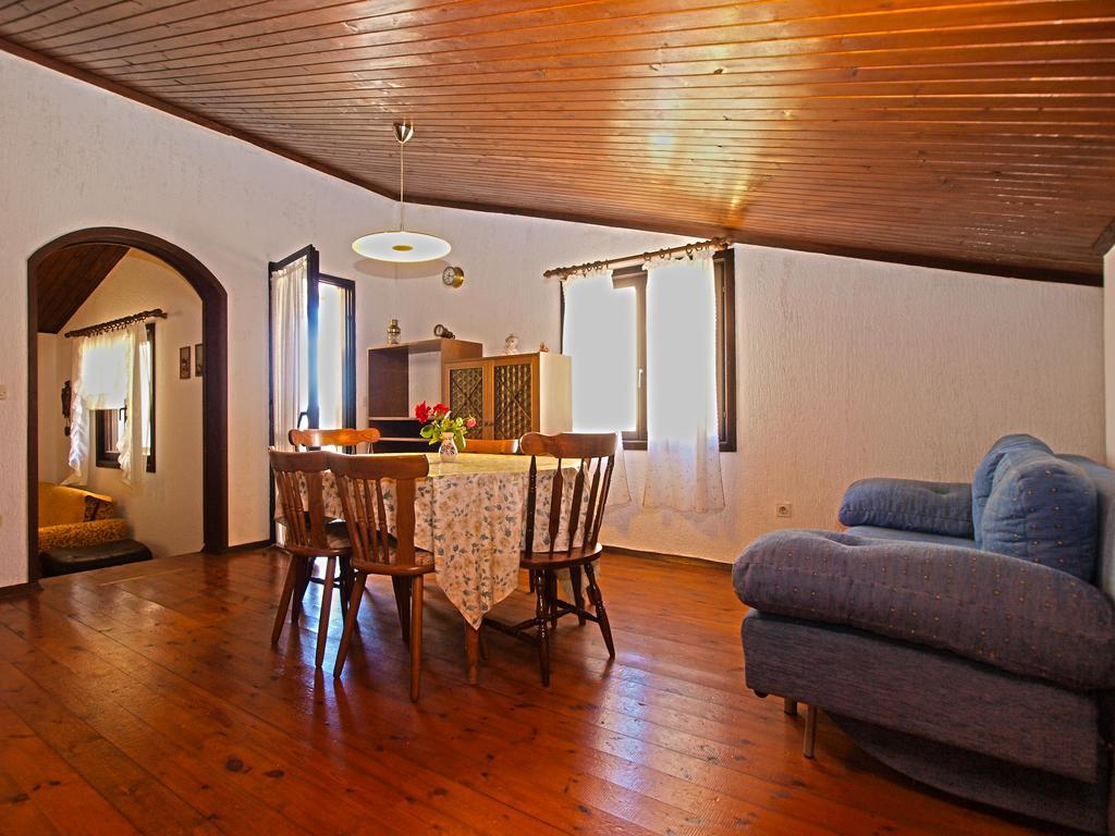 Apartments Antica Пула Екстериор снимка