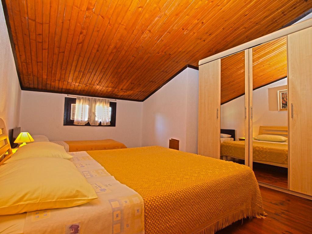 Apartments Antica Пула Екстериор снимка