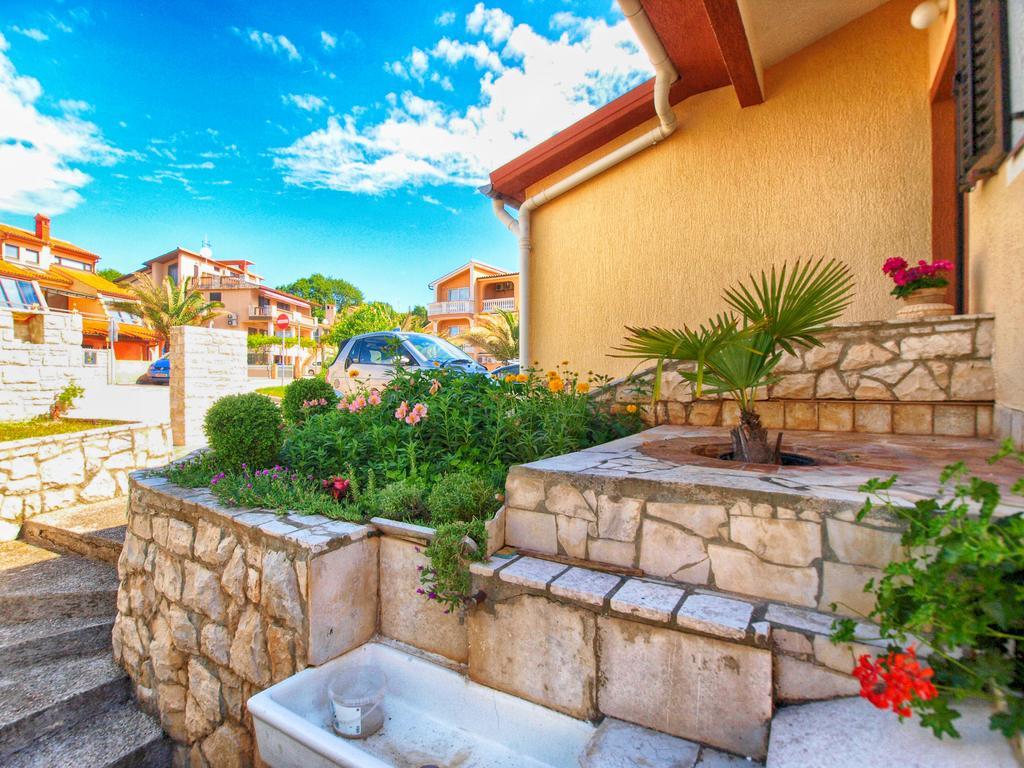 Apartments Antica Пула Екстериор снимка
