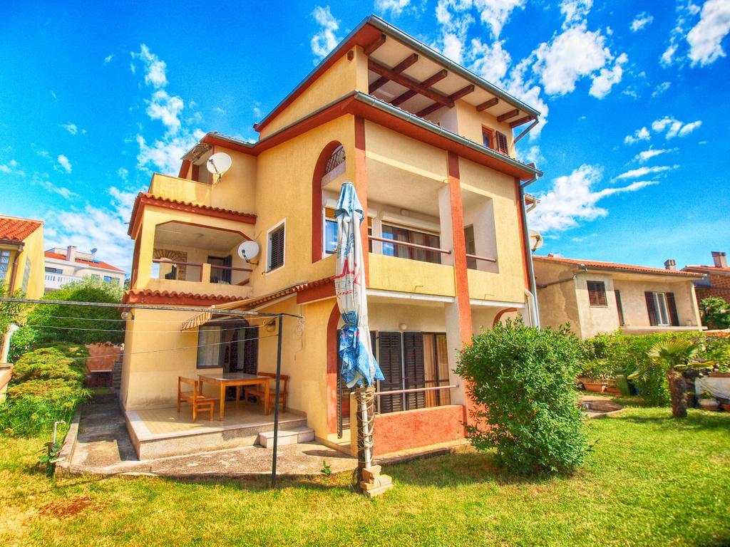 Apartments Antica Пула Екстериор снимка